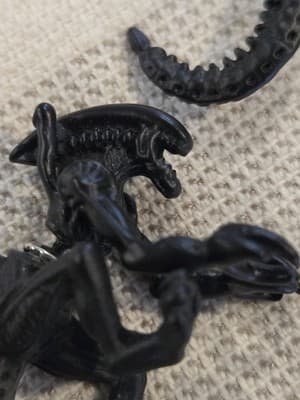 Vintage Alien Figurine Earrings - Thumbnail 4