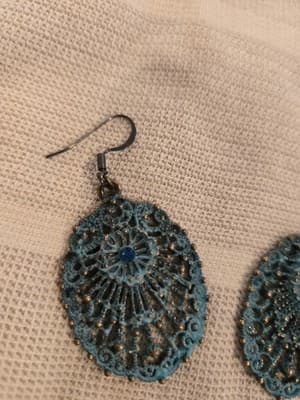 Vintage Style Filigree Blue Dangle Earrings With Gold Accent - Thumbnail 2