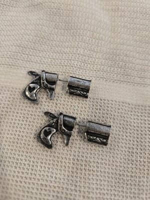 Vintage Silver Tone Cowboy Gun Earrings Western Jewelry - Image 1