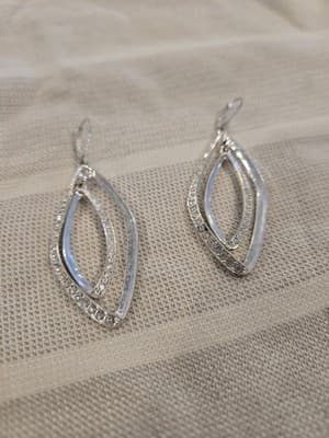 Vintage Style Rhinestone Teardrop Chandelier Earrings Silver Tone Dangle - Thumbnail 2