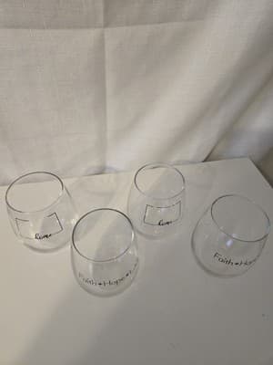 Set of Stemless Wine Glasses with Inspirational Text - Thumbnail 2