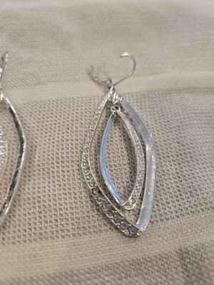 Vintage Style Rhinestone Teardrop Chandelier Earrings Silver Tone Dangle - Thumbnail 4