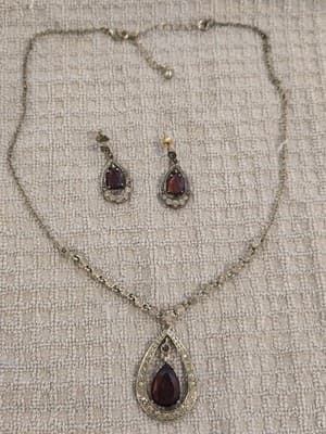 Vintage Gold-Tone Necklace and Earring Set with Amber-Colored Stones - Image 1