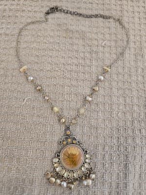 Vintage Floral Resin Pendant Necklace with Beads Silver Tone Chain - Image 1