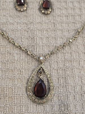 Vintage Gold-Tone Necklace and Earring Set with Amber-Colored Stones - Thumbnail 2