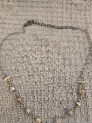 Vintage Floral Resin Pendant Necklace with Beads Silver Tone Chain - Thumbnail 4