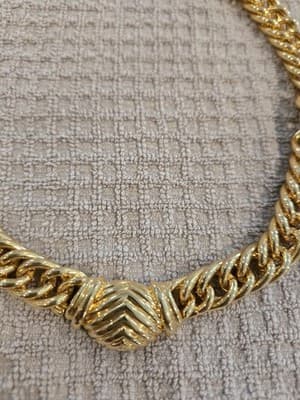 Premier Designs Necklace PD Gold Tone Chain STATEMENT KNOT Elegant Necklace - Thumbnail 2