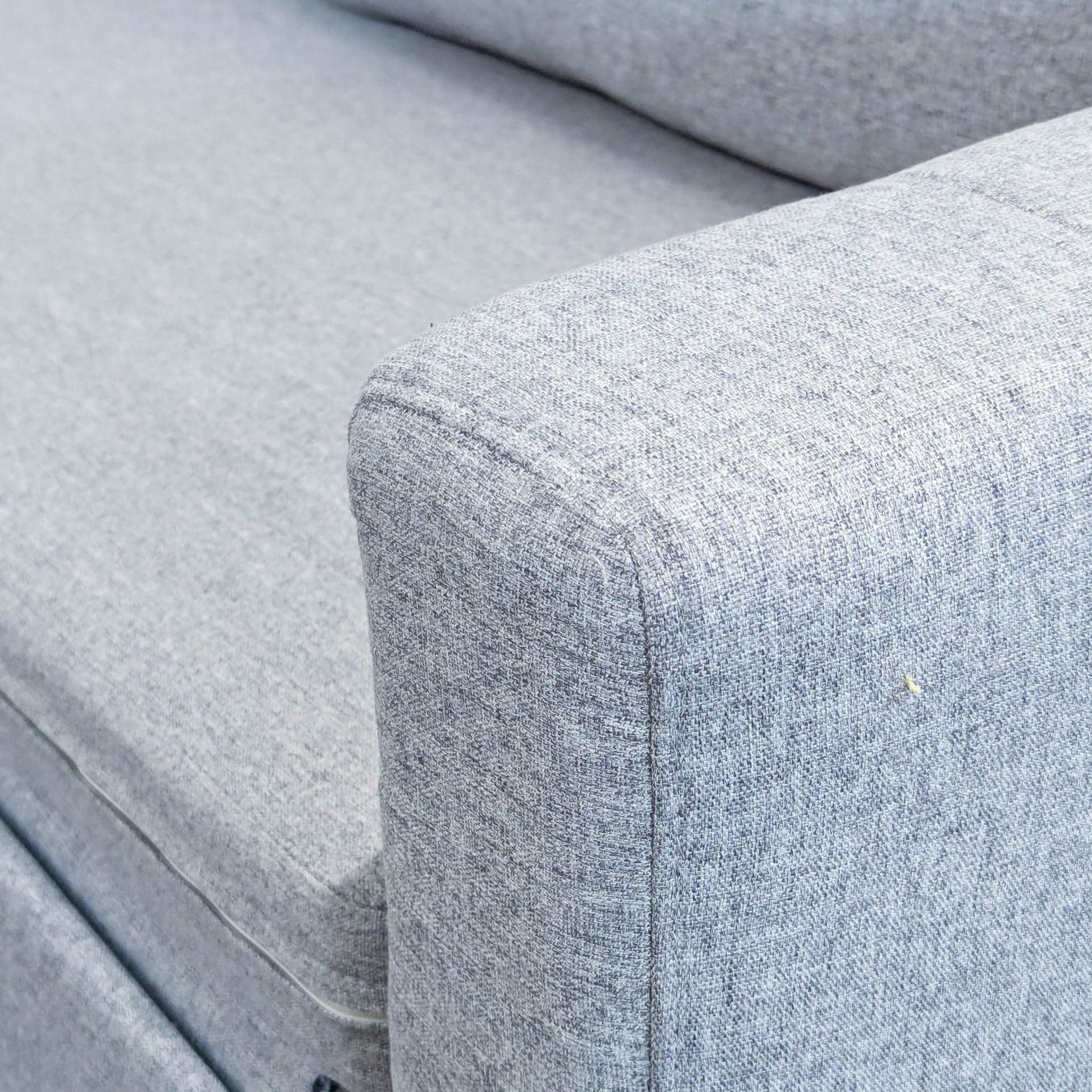 Modern Light Gray Sleeper Sofa with Pull-Out Bed - Thumbnail 10