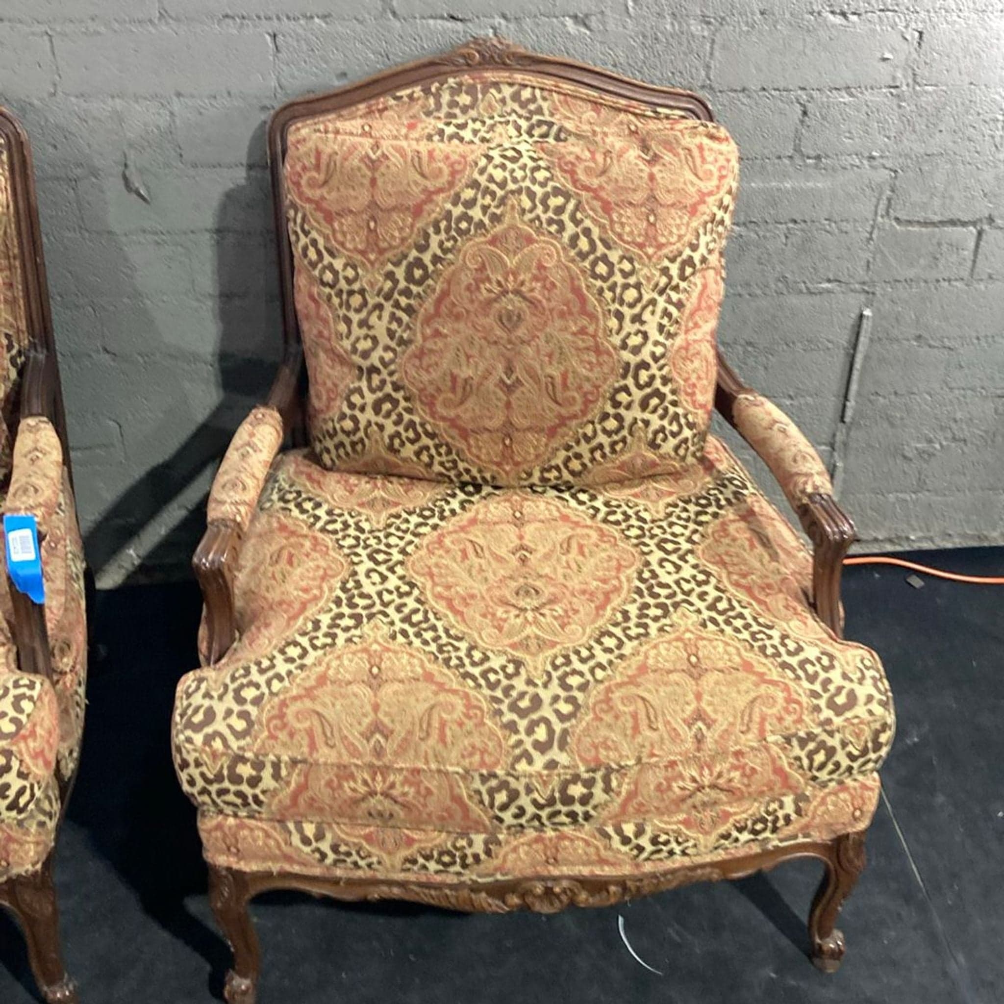 Sherrill Furniture Lounge Armchairs Set of 2 – Classic Pattern Upholstery - Thumbnail 4