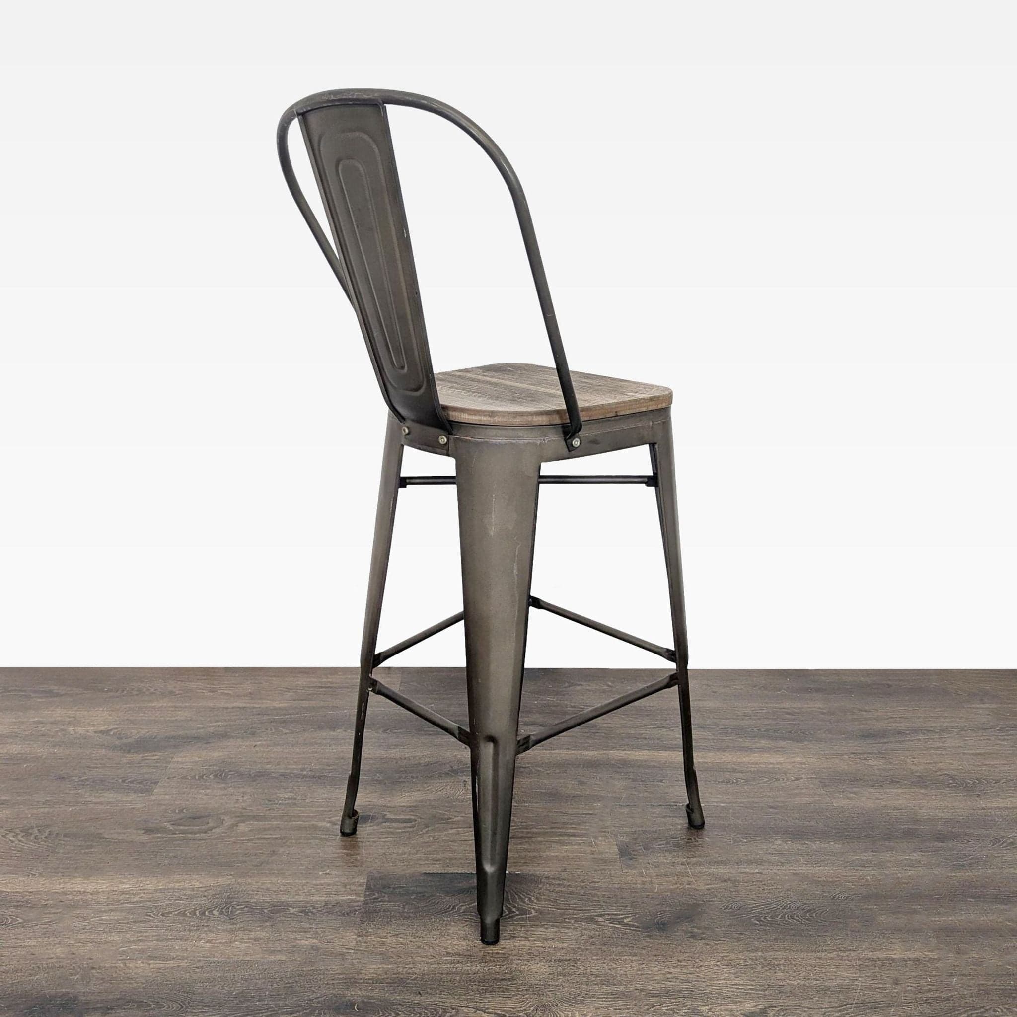 Pair of Metal Bar Stools with Wood Seats - Thumbnail 8