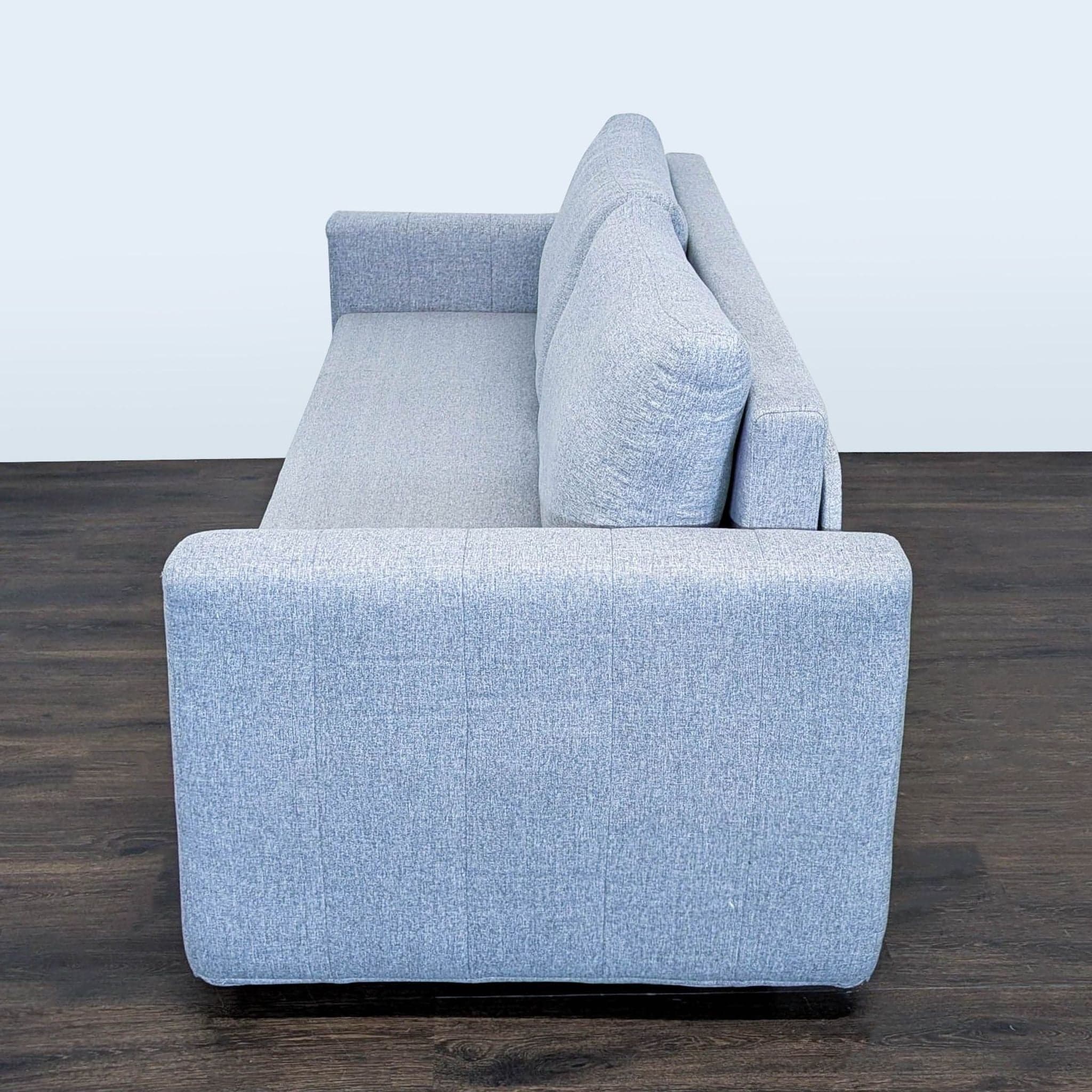 Modern Light Gray Sleeper Sofa with Pull-Out Bed - Thumbnail 6