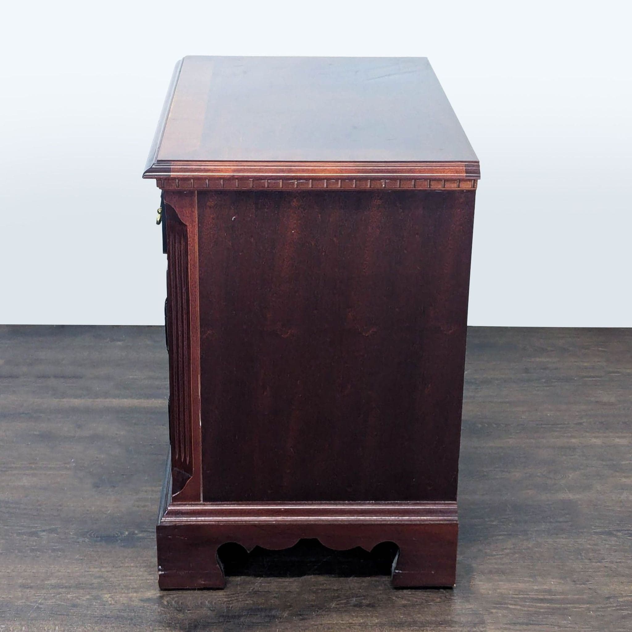 Vintage Thomasville Nightstand - Thumbnail 6