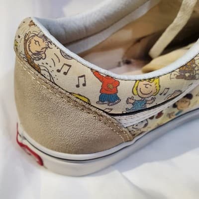 Peanuts Vans Old Skool "The Gang" M 9.5 W 11 Charlie Brown Snoopy Skate Shoes - Thumbnail 12