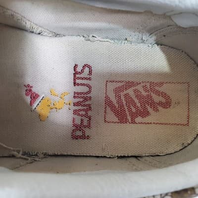 Peanuts Vans Old Skool "The Gang" M 9.5 W 11 Charlie Brown Snoopy Skate Shoes - Thumbnail 15