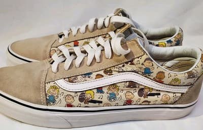 Peanuts Vans Old Skool "The Gang" M 9.5 W 11 Charlie Brown Snoopy Skate Shoes - Image 1