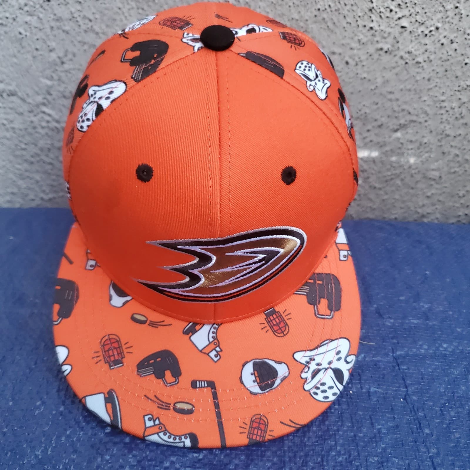 Anaheim Ducks NHL Hat SnapBack Orange - Image 1