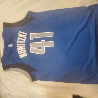 Dirk Nowitzki Dallas Maverick's Jersey (Fanatics) - Youth medium - Thumbnail 6