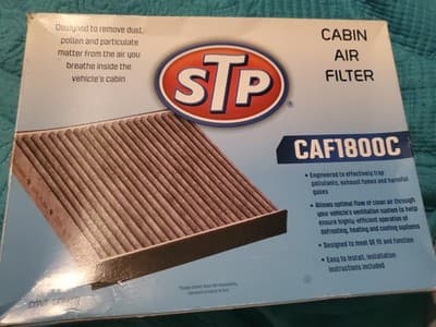 STP CABIN AIR FILTER CAF1800C - Image 1