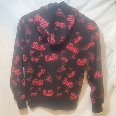 Chicago Bulls Basketball Hoodie Sweatshirt Youth Black Red medium 12-14 - Thumbnail 3