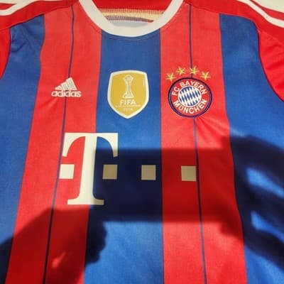 BAYERN ADIDAS 2014/2015 FOOTBALL SOCCER HOME JERSEY #10 ROBBEN SIZE large - Image 1