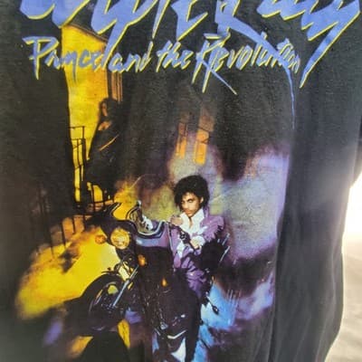Prince/Purple Rain Black Size Medium T-shirt - Image 1