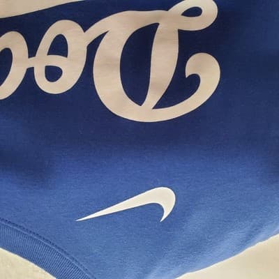 Nike X Mister Cartoon Los Angeles Dodgers Julio Urias #7 T-Shirt Size Large - Thumbnail 3