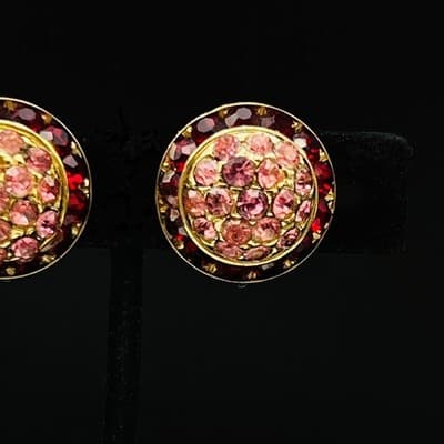 Vintage Crystal Round Cluster Earrings Gold Tone Pink Red Rhinestone Screw Back - Thumbnail 3