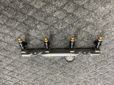 22 2016-2022 Honda Civic 2.0L Fuel Rail with 4 Injectors Used Oem 16620-5ba-l01 - Thumbnail 5
