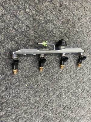 22 2016-2022 Honda Civic 2.0L Fuel Rail with 4 Injectors Used Oem 16620-5ba-l01 - Thumbnail 4