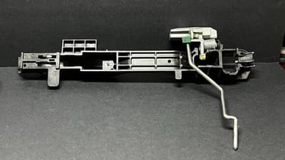 OEM 2022-26 HONDA CIVIC SPORT RIGHT PASSNGR FRONT EXT. DOOR HANDLE ASSMBLY WHITE - Thumbnail 6