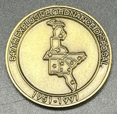 VTG US Army 547th EOD Challenge Coin, 1951-1997 Explosive Ordnance Disposal - Image 1