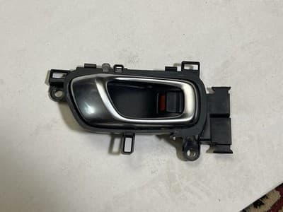 2022-25 Honda Civic Interior Door Handle Right Front (Passngr) 72120-T20-A010-M1 - Image 1