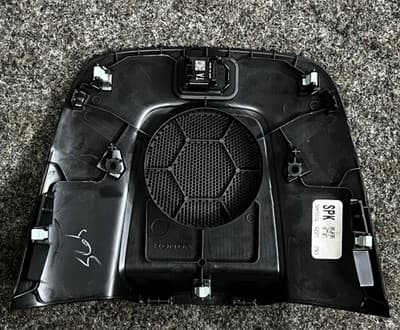 2022-2025 Genuine HondaCIVIC DASH CENTER SPEAKER GRILLE COVER TRIM W/ SUN SENSOr - Thumbnail 2