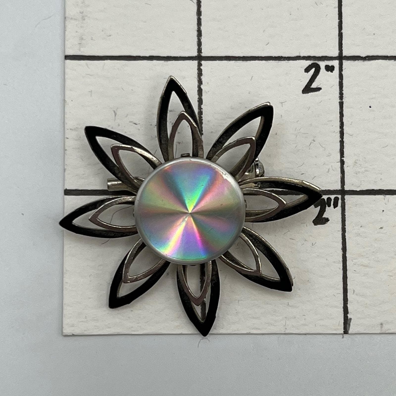 Atomic MCM Brooch Iridescent Center Silver Tone Pin Vintage Accessory - Thumbnail 5