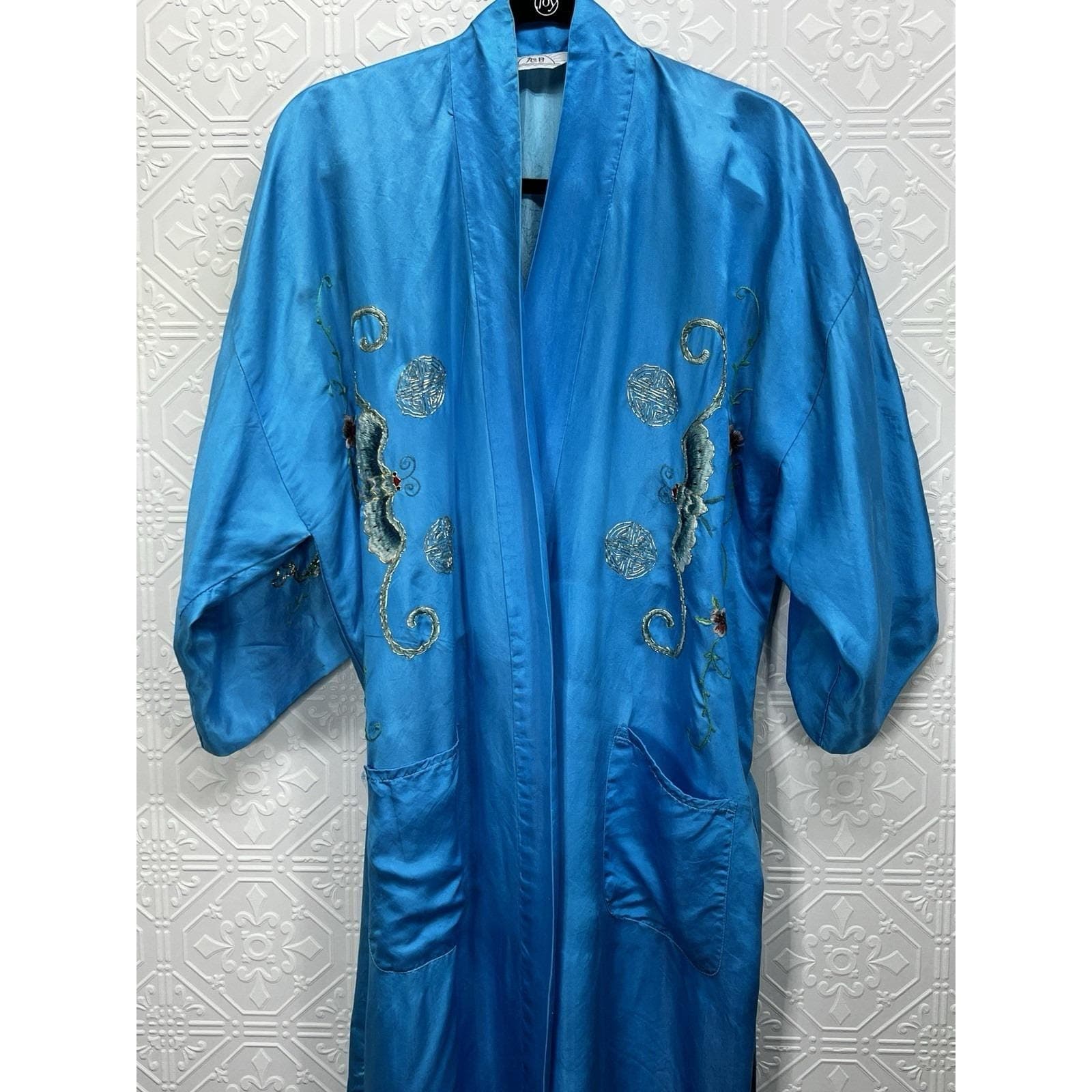 Vintage 1960s Hand Embroidered Silk Robe, Size L, Full Length, Unisex - Thumbnail 2