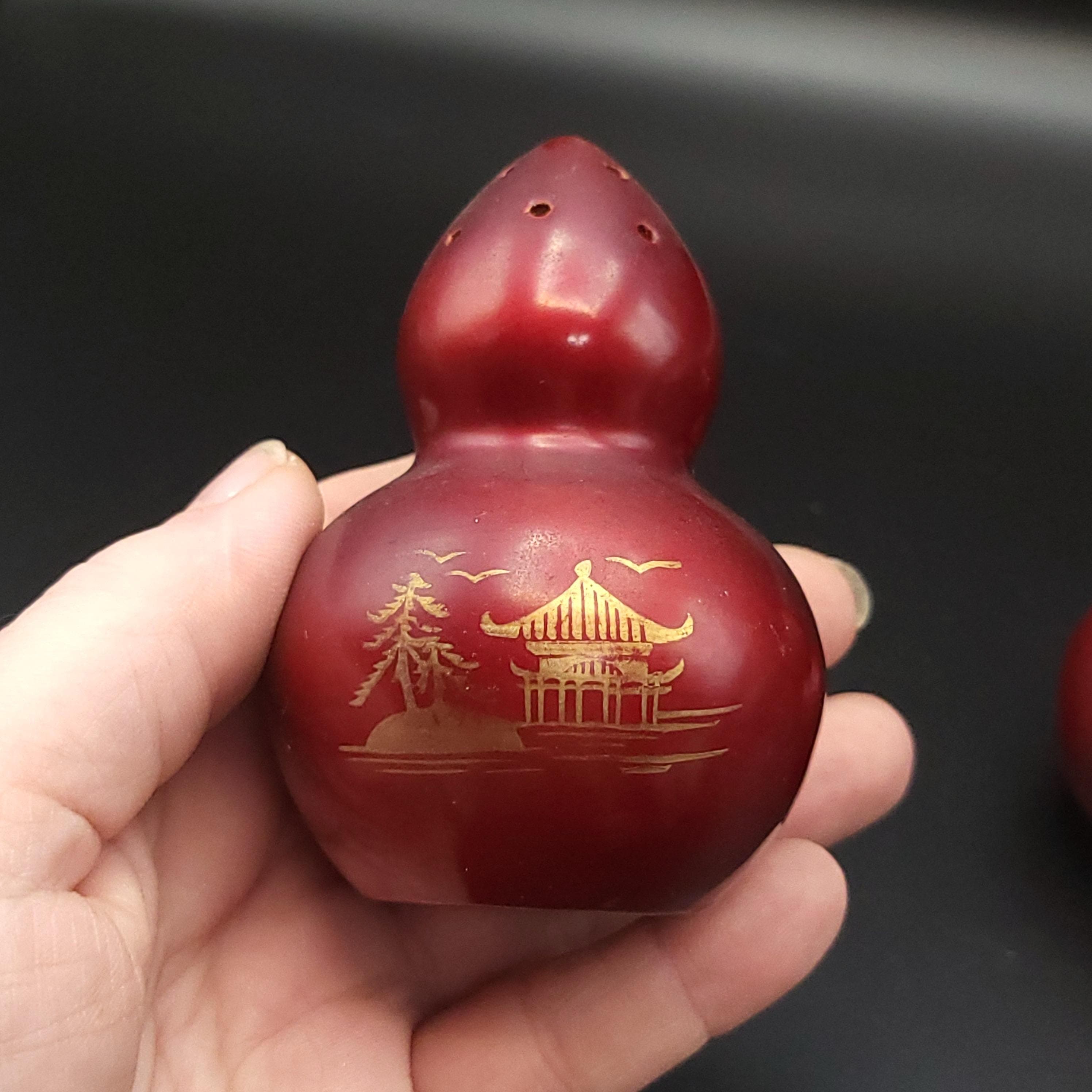 1950s Okinawa Lacquerware Sauce Dish Set with Salt & Pepper Shakers - Thumbnail 5