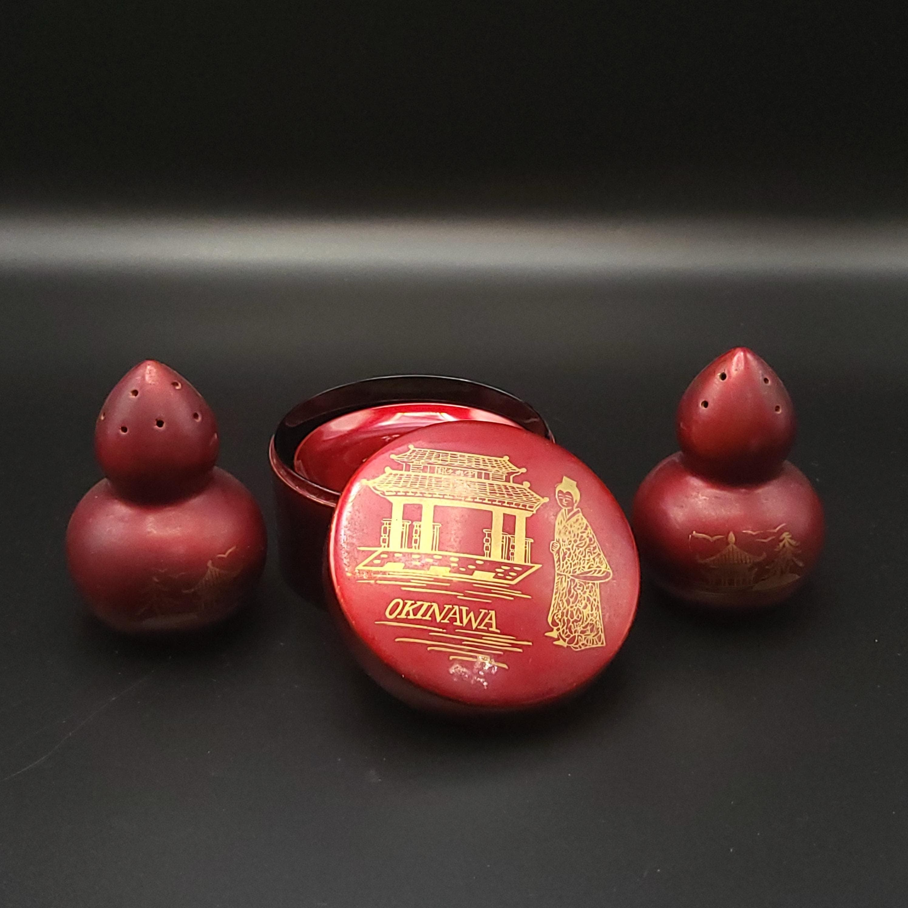 1950s Okinawa Lacquerware Sauce Dish Set with Salt & Pepper Shakers - Image 1