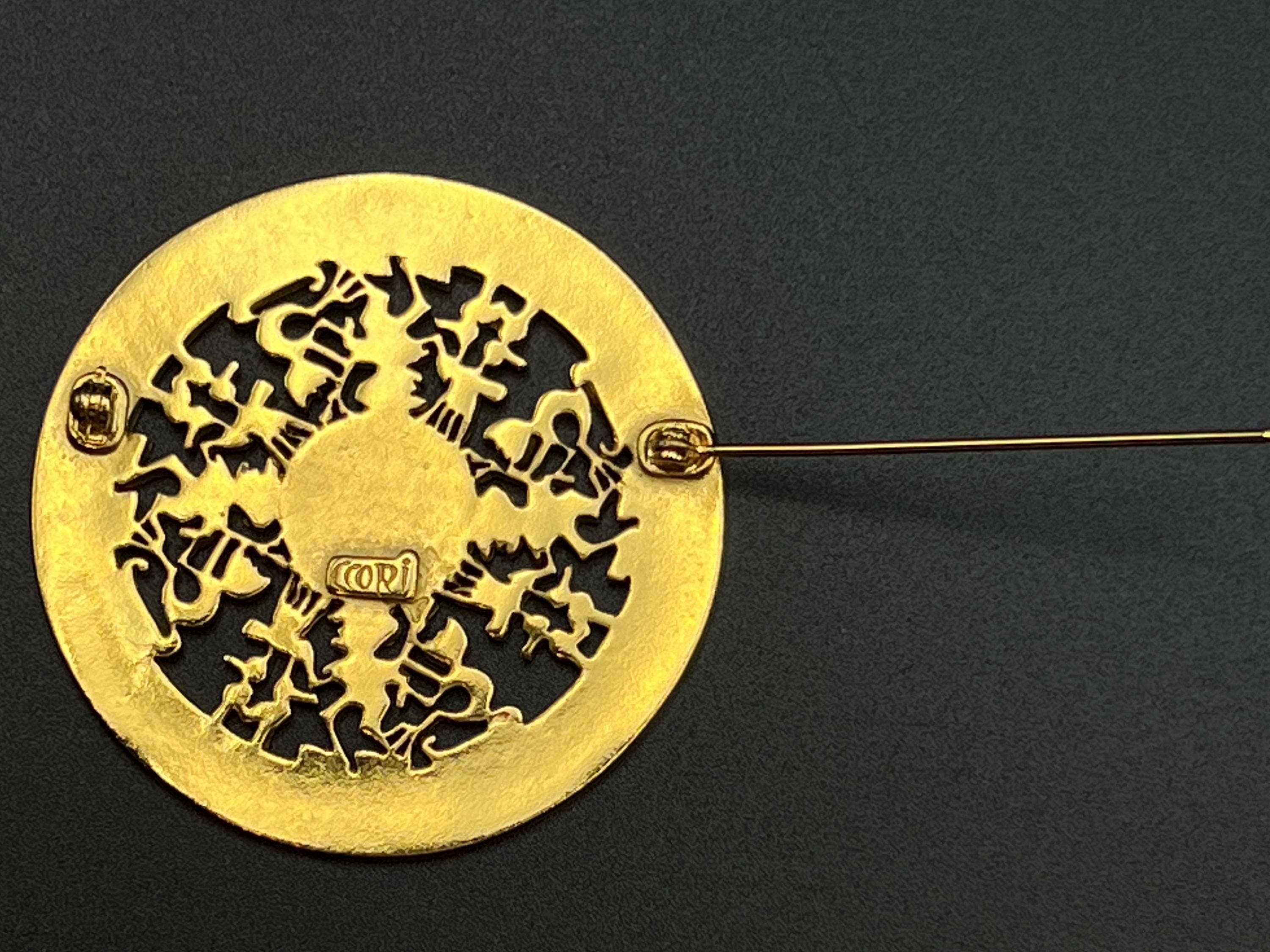 18k Gold Plated Peruvian Inca-inspired Brooch Signed by CCORI, Reproduction of a Museum Piece - Thumbnail 5