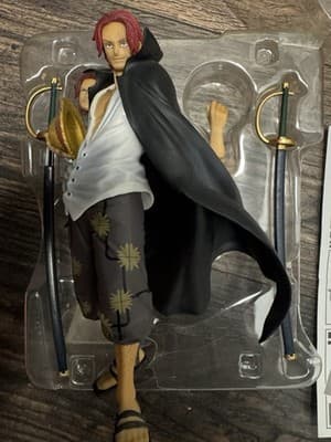 One Piece Model Number Figuarts ZERO Shanks (Paramount War VER) BANDAI - Thumbnail 5