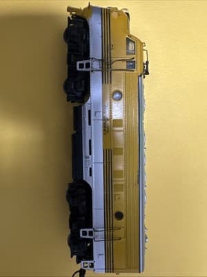 HO scale Athearn Denver & Rio Grande Western F7A locomotive Super Gear - Image 1