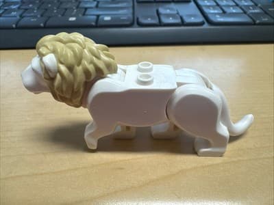 Lego Lion From Set 60307 - Image 1