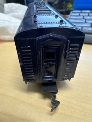HO Bachmann Lighted Chessie System Diesel Locomotive--new - Thumbnail 4