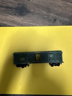 LIFE LIKE HO SCALE FREIGHT CAR SOO LINE LIVESTOCK CAR 29647 - Image 1