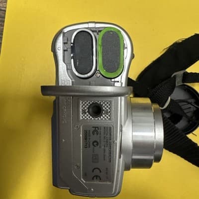 OLYMPUS CAMEDIA C -740 ULTRA ZOOM DIGITAL CAMERA USED TESTED With SD Card - Thumbnail 4