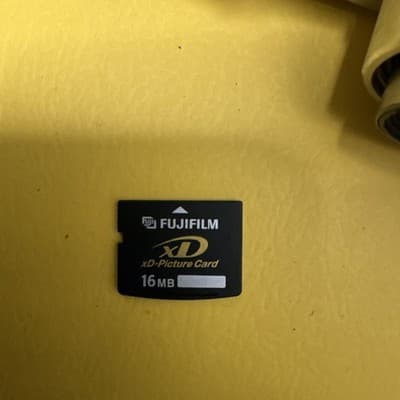 OLYMPUS CAMEDIA C -740 ULTRA ZOOM DIGITAL CAMERA USED TESTED With SD Card - Thumbnail 6