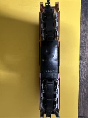 HO Scale Life Like Train SANTA FE 3500 GP 38 Diesel POWERED Locomotive - Thumbnail 3
