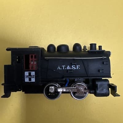 Life-Like A.T & S.F. Santa Fe Switcher Engine - Thumbnail 3