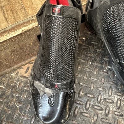 Jordan 19 Retro Countdown Package Bred 2008 Size 10 DAMAGED FOR REPAIR SEE PICS - Thumbnail 2