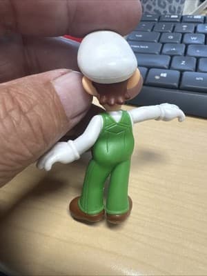 Luigi Super Mario 9inch figure - Thumbnail 4