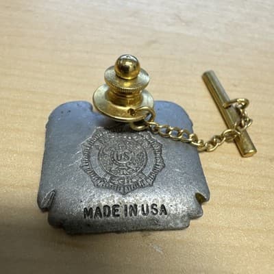 VINTAGE US Army American Legion Enamel Lapel Pin for Army 200th anniversary - Thumbnail 3